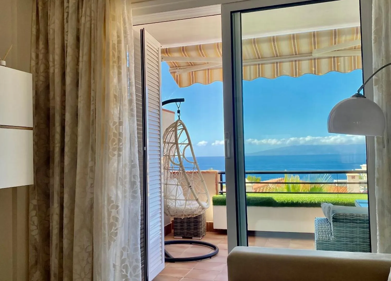 Apartment With Spectacular View In Puerto Santiago Puerto de Santiago